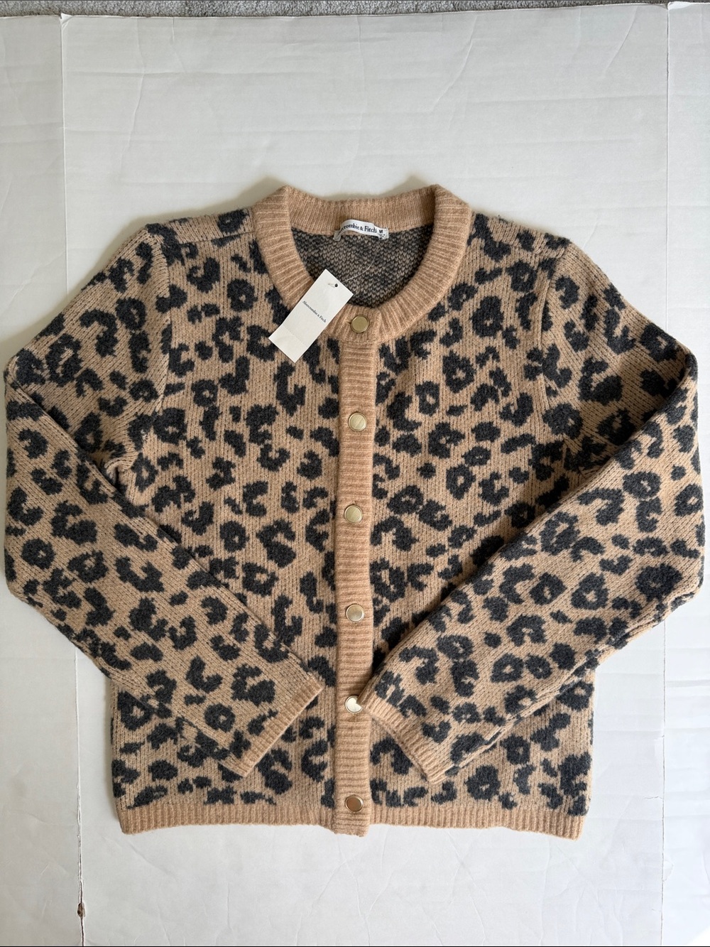Abercrombie & Fitch Leopard Crew Cardigan - Picture 4 of 10